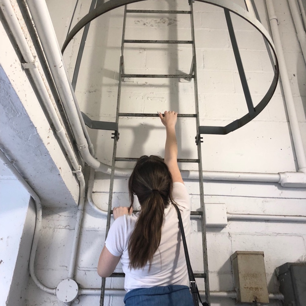 Meet your Posher, Ariana
